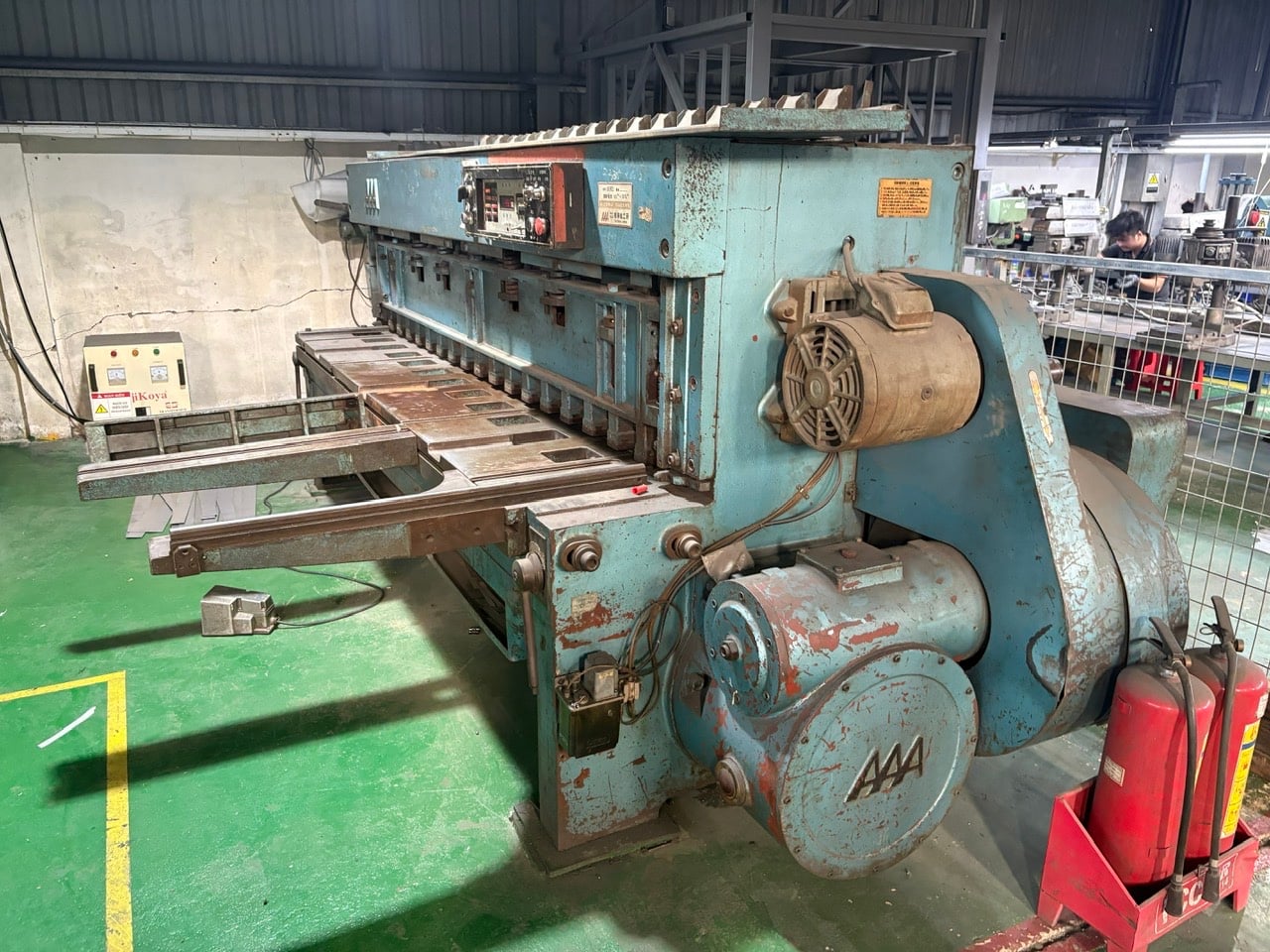 Shearing machine.jpg